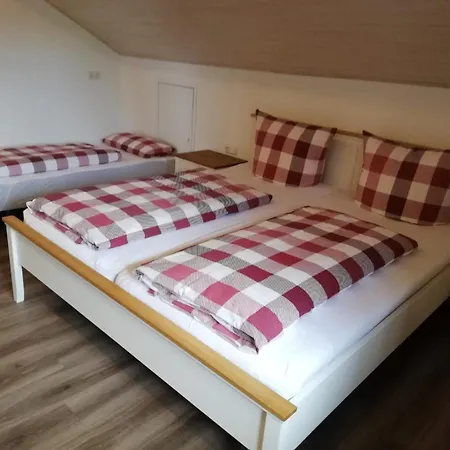 Apartment Linder